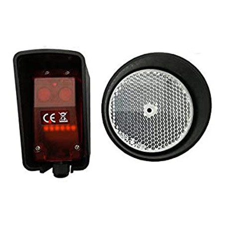 FOTOCELULA REFLEXION POLARIZADA RP25 DE 15 Mtrs. DE 12/24 V., ORIENTACION AJUSTABLE, CON ESPEJO Y PROTECTORES INCLUIDOS